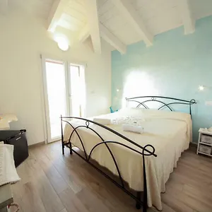Couette-café Delle Rondini, Alghero